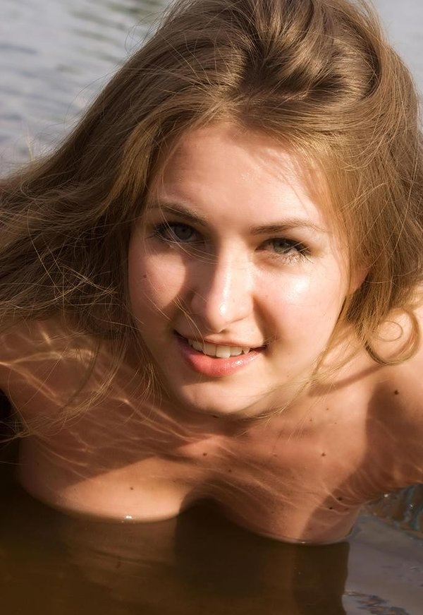 Елена, 32 года, 0 размер груди